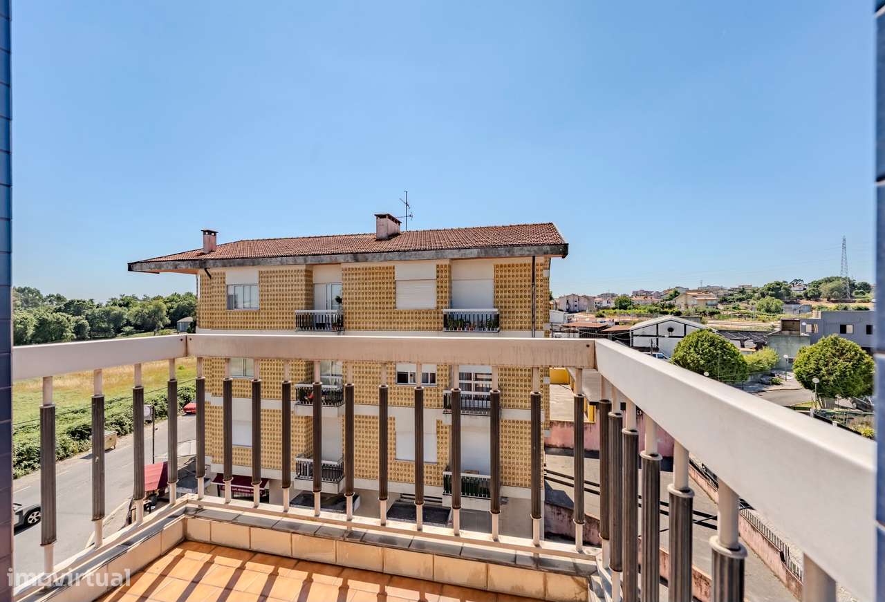 Apartamento T3 em Rio Tinto-17