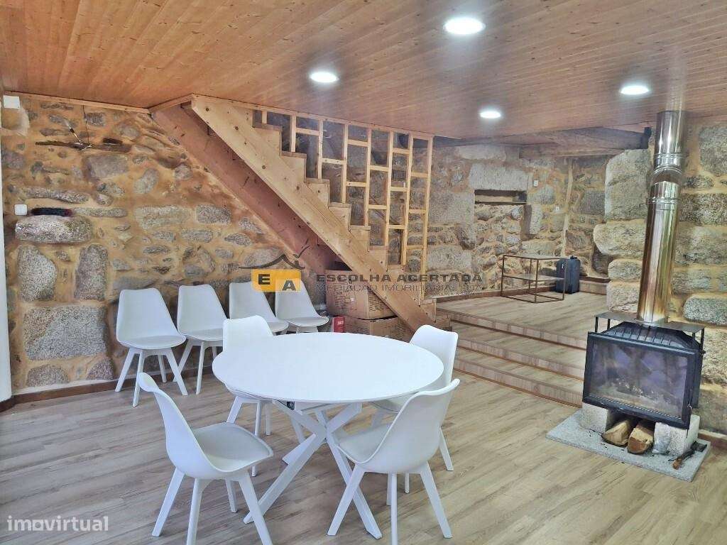 Moradia V4Rústica - Grande imagem: 3/58