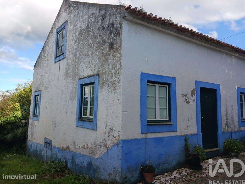 Casa / Villa T2 em Caldas da Rainha - Nossa Senhora do Pópulo, Coto e - Grande imagem: 4/26