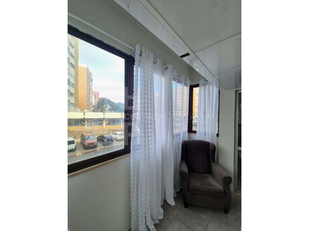 Apartamento T1 Mobilado no Centro de Setúbal-10