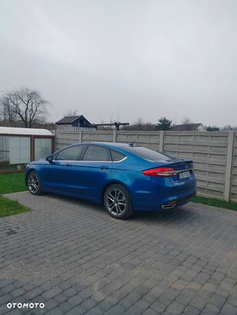 Ford Fusion 2.0 EcoBoost Titanium - 13