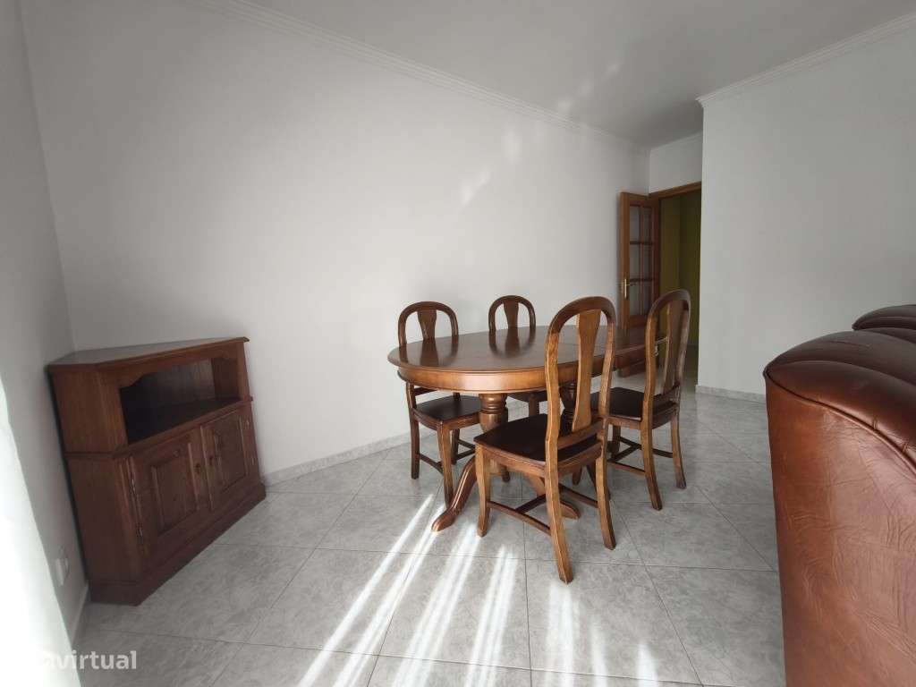 Apartamento T2 mobilado e equipado em Monserrate - Grande imagem: 2/24