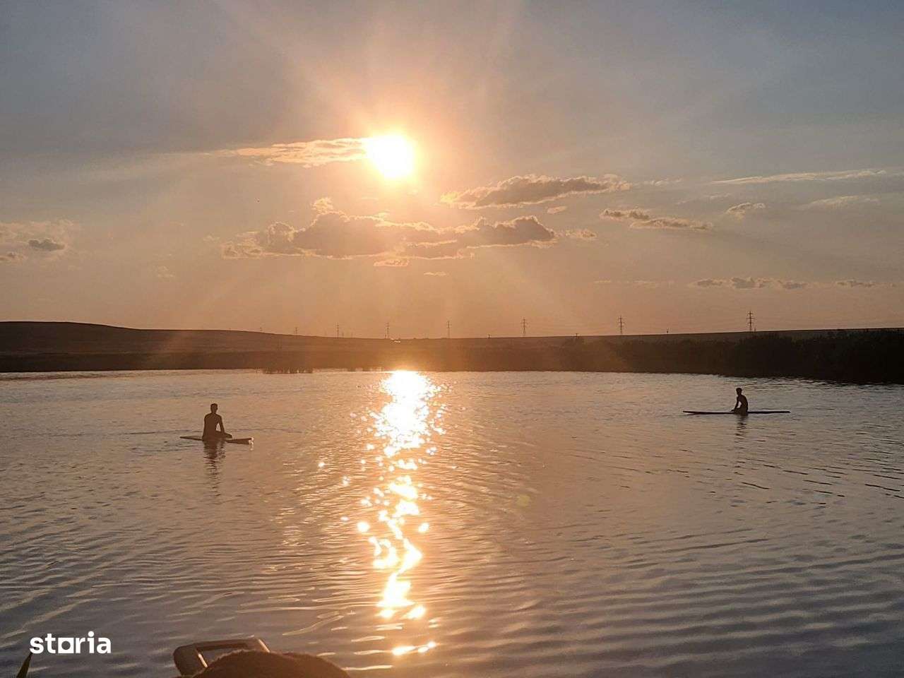 Super oferta! Teren de vanzare pe malul Lacului Corbu!-6