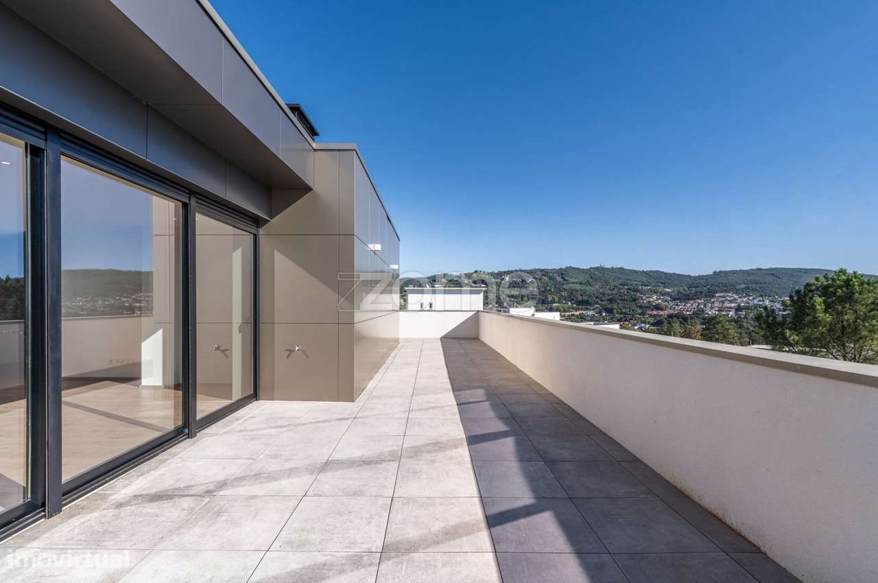 Penthouse T4 com terraço em Gualtar, Braga - Grande imagem: 3/38