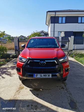 Toyota Hilux 2.8D 204CP 4x4 Double Cab AT Invincible - 3