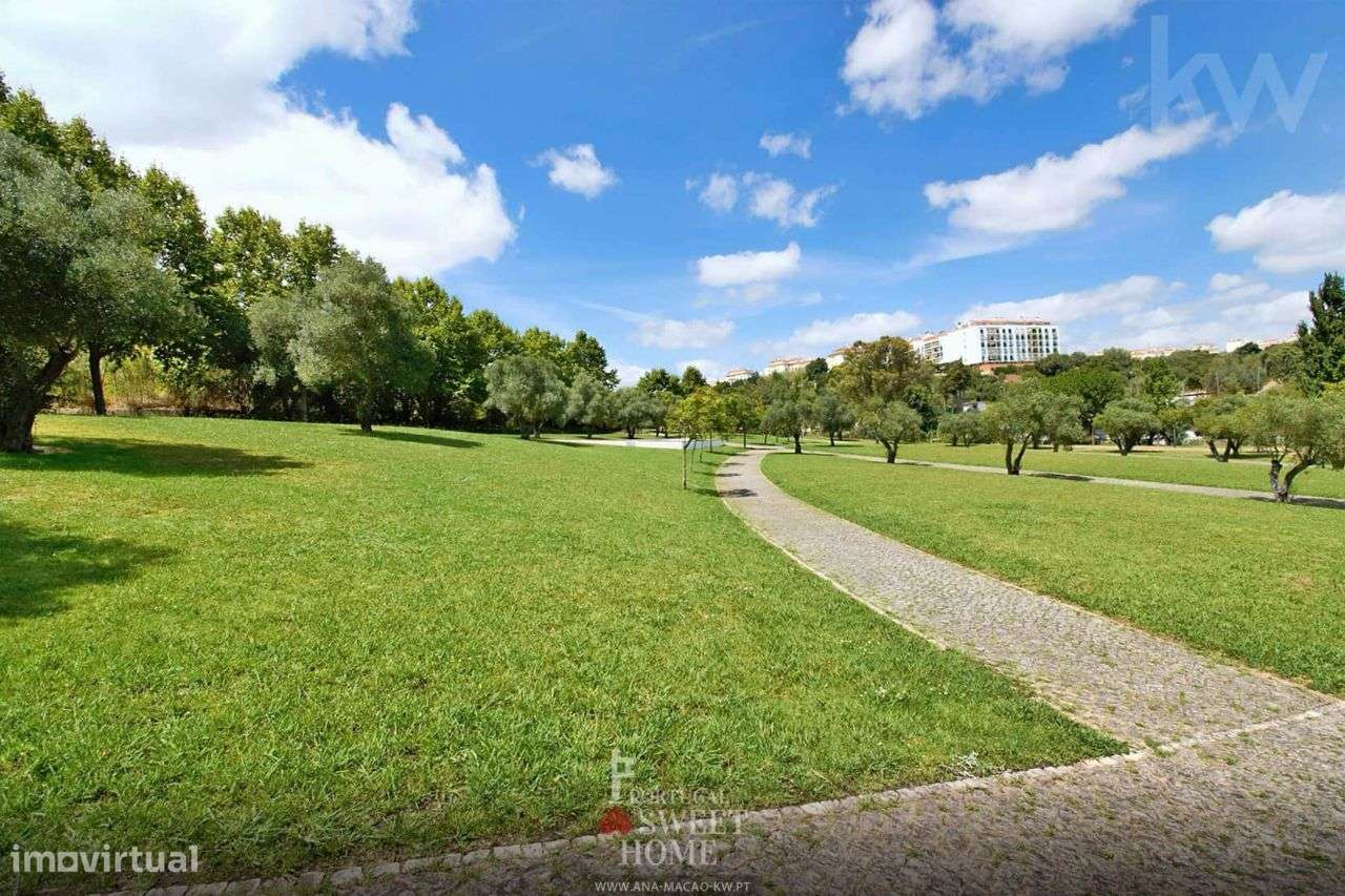 Oeiras Golf & Residence - Lote de Terreno 22-C (1525 m2), p/Moradia T6 - Grande imagem: 4/36