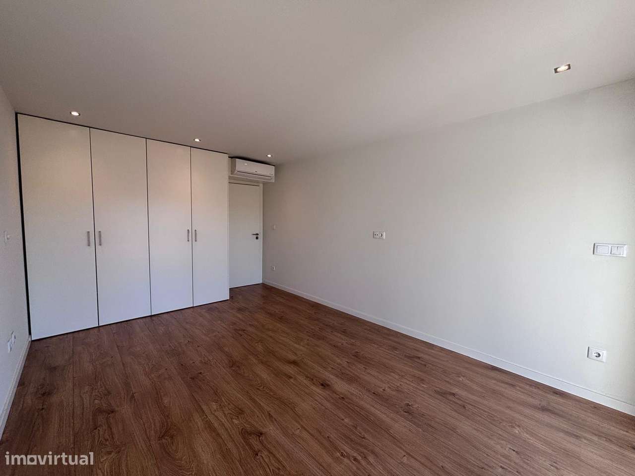 T3 Dúplex com espaço exterior - Viseu-13