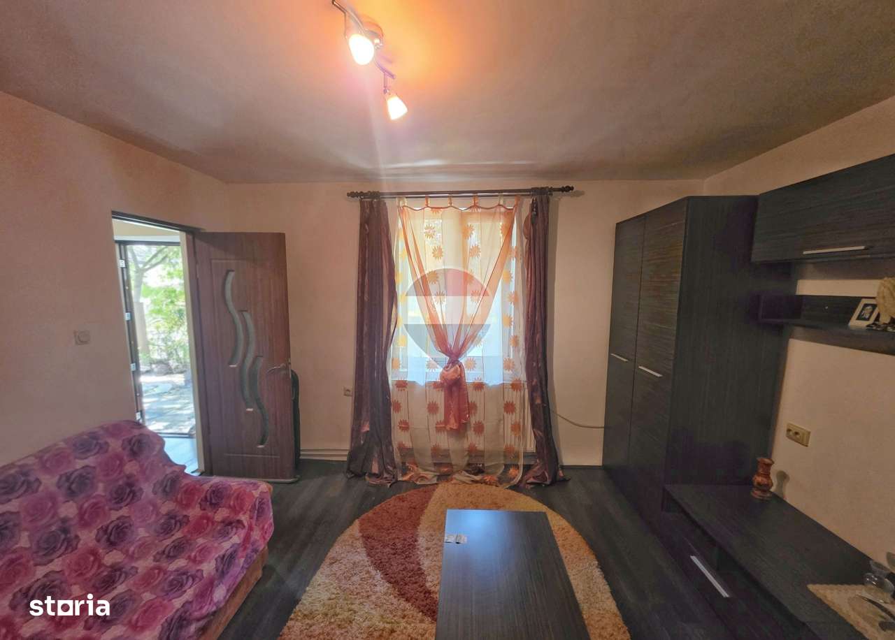 Apartament 1 camera, gaz, gradina si magazie, zona Fabric-0