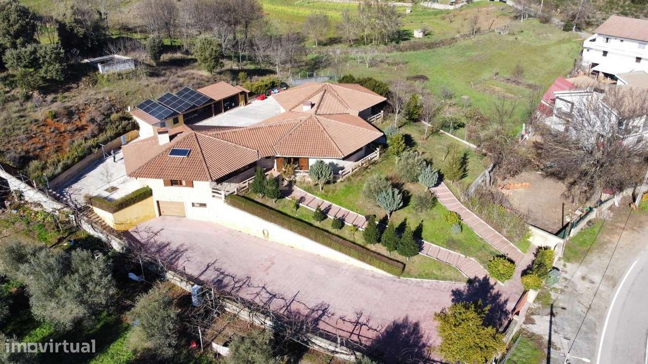 Suberba Moradia em São Pedro de Sarracenos - 5 min do CENTRO de Bragan-9