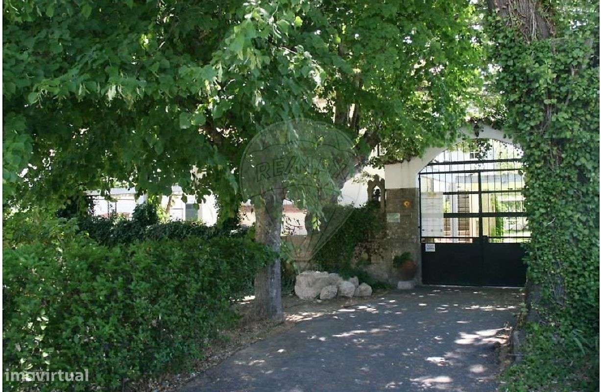 Moradia T10 para venda-41