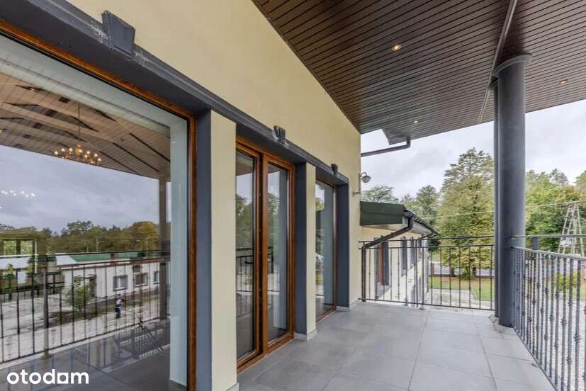 Budynek 2300m pod hotel, salę weselną, inne usługi-10