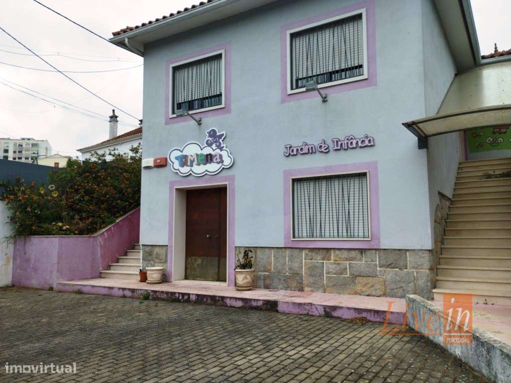 Moradia T5 em Odivelas - Grande imagem: 2/7