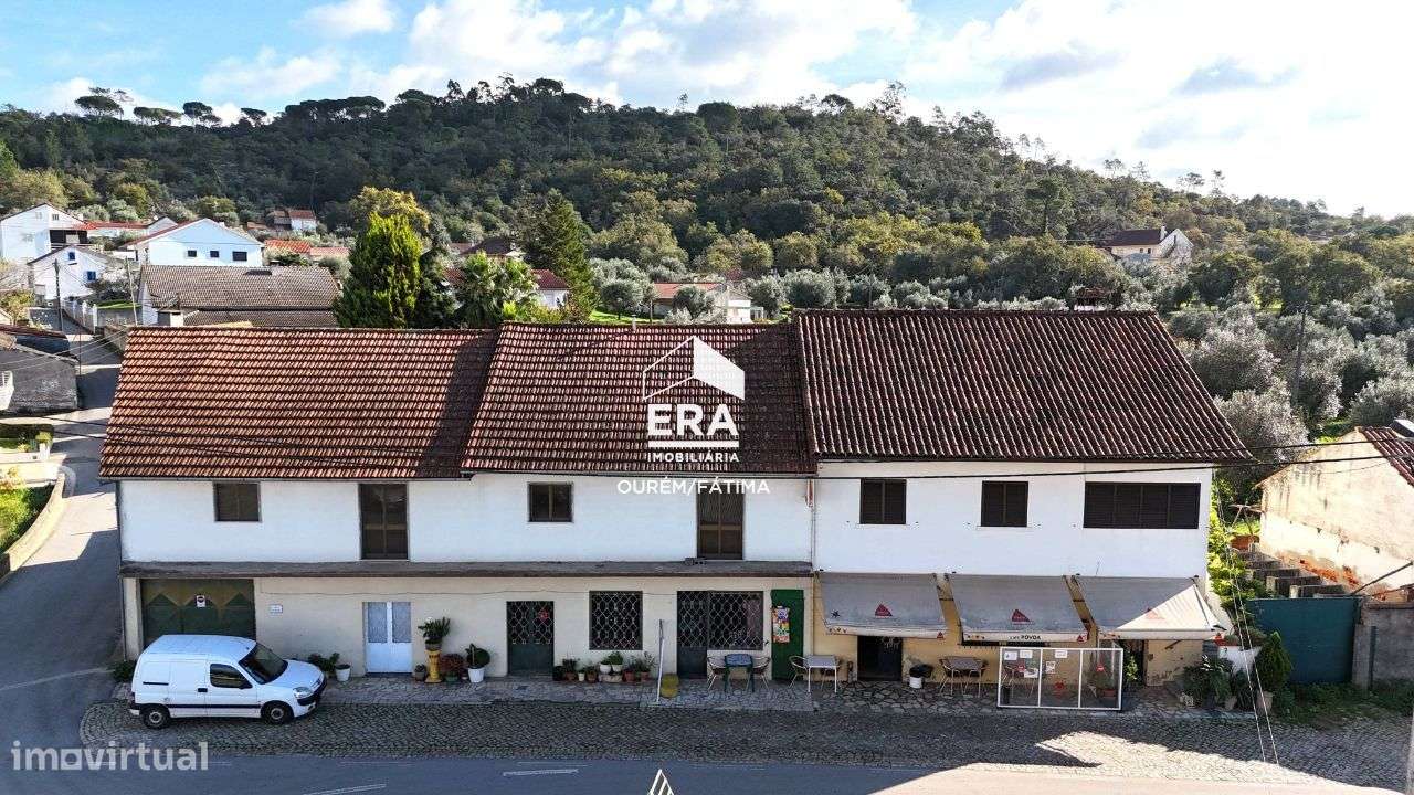 Moradia T5 localizada em Formigais, Ourém - Grande imagem: 3/40