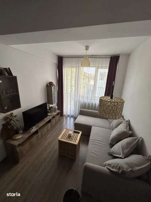 Apartament vanzare 2 camere | Jiului | Centrala - Imagine principală: 2/8