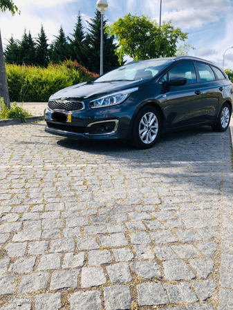 Kia Ceed SW 1.6 CRDi Nav Line - 36