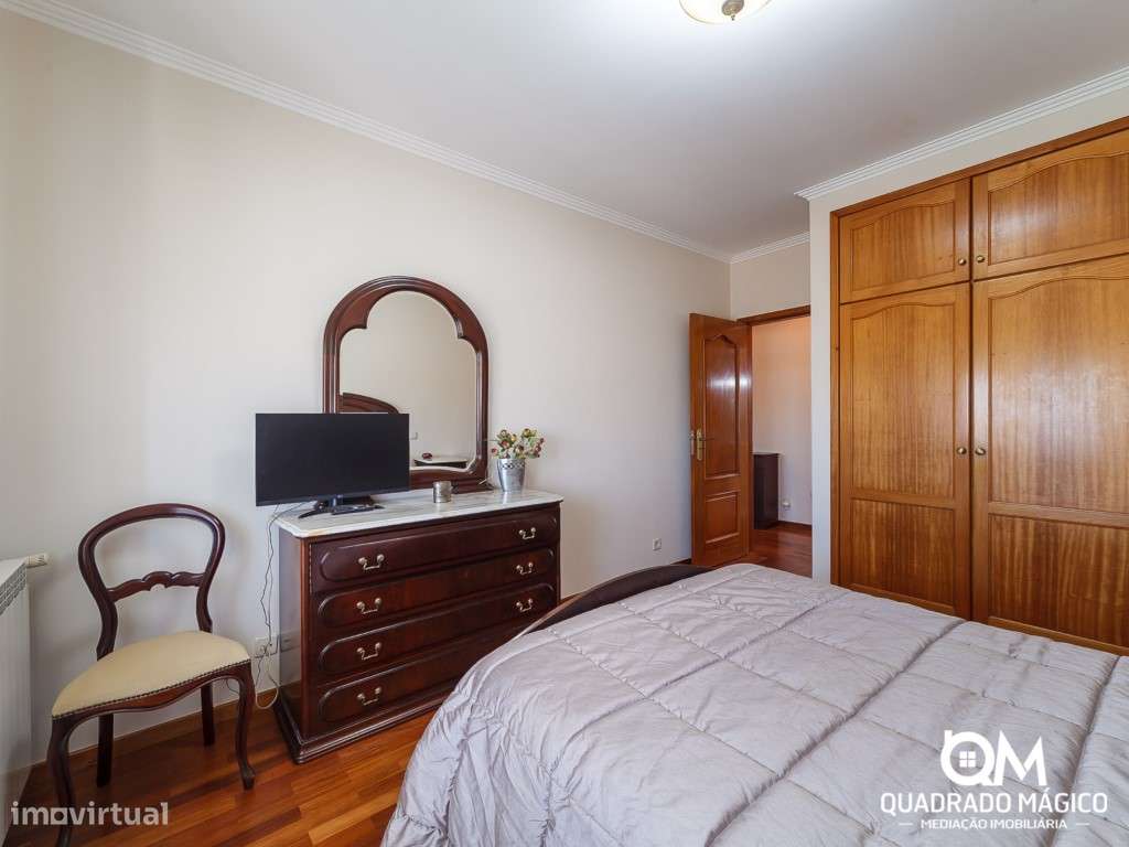Fantástica Moradia T3 com Jardim, Churrasqueira e Garagem para 2 Ca...-24