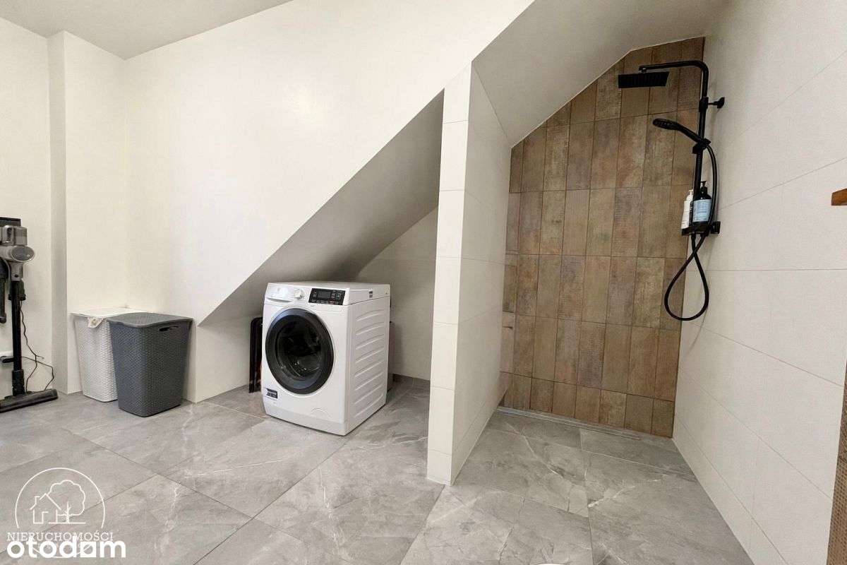 Dwupoziomowe M3 z tarasem i miejscami parkingowymi-11