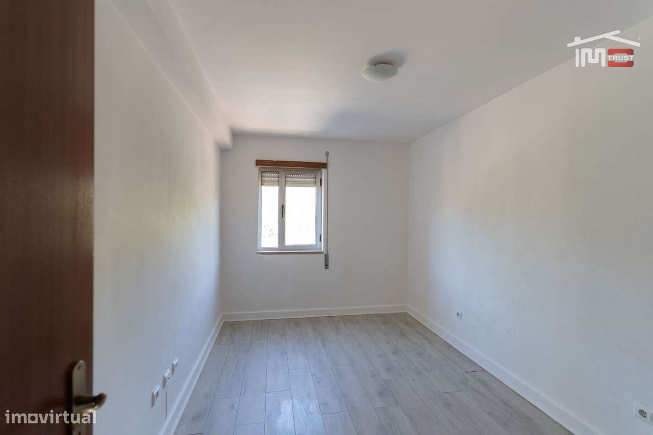 T3 Em Minde, Remodelado muito soalheiro e sossegad-9