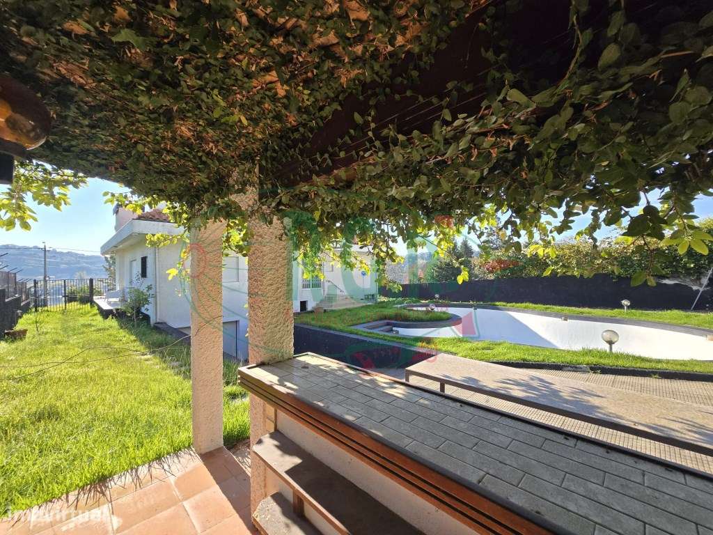 Moradia Isolada T3 | Piscina | Vistas Rio | 5 Min Porto-58