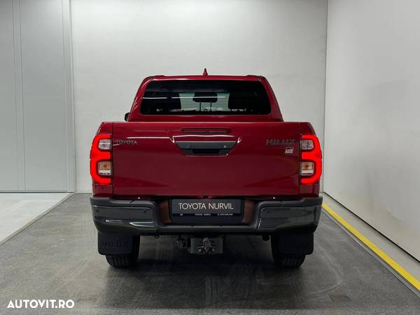 Toyota Hilux 2.8D 204CP 4x4 Double Cab AT GR Sport - 4