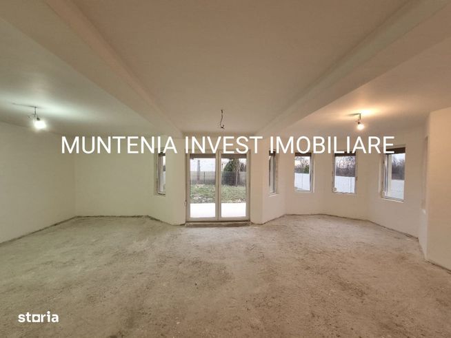 Oferta de vara!Casa P+Etaj+Garaj,Teren500mp,Hintesti(Mosoaia)-1