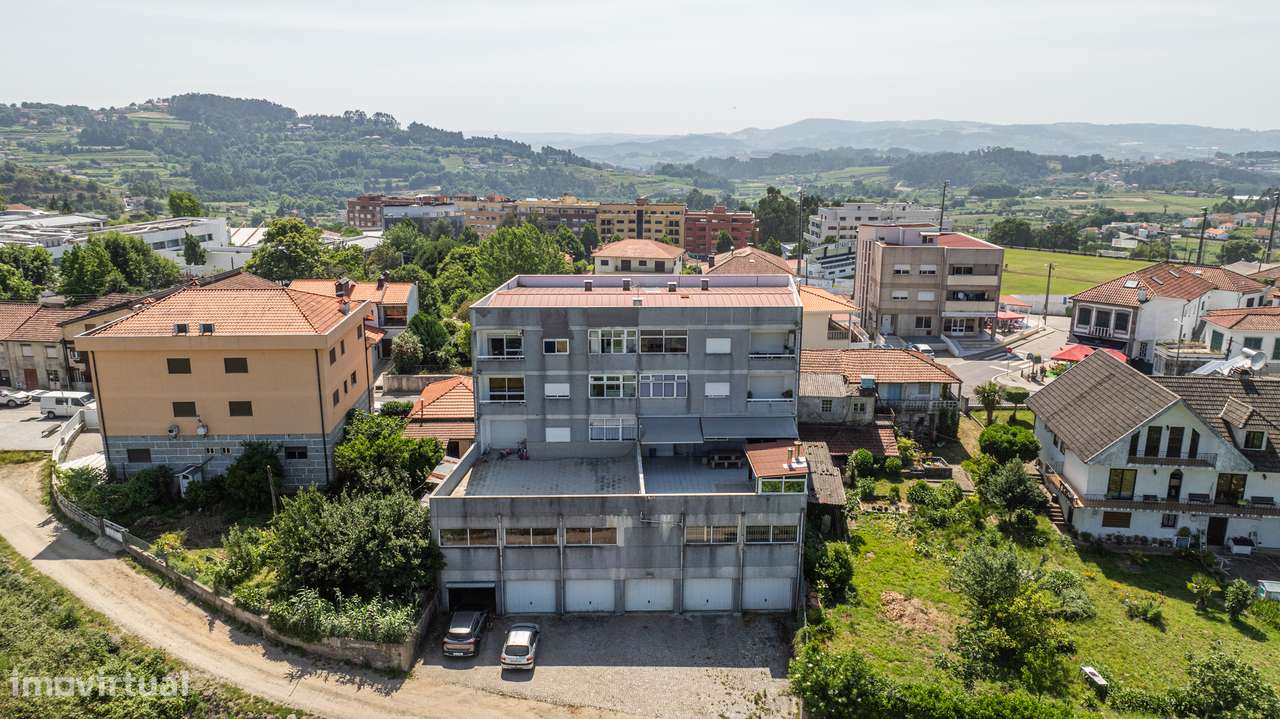 Apartamento T3 Centro da Lixa-19