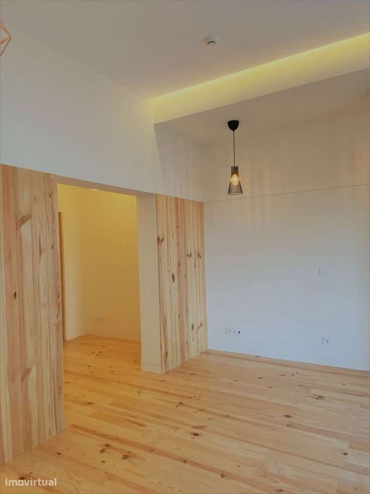 Arrenda Escritório na Rua Marquês da Fronteira - Grande imagem: 5/16