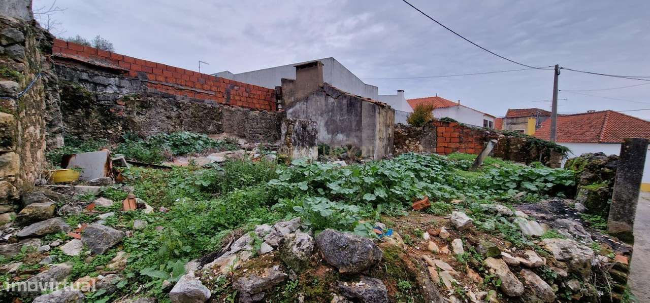 Casa para reconstruir - Grande imagem: 2/6