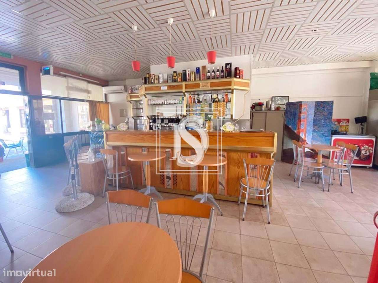 Café/Pastelaria para comércio na Baixa da Banheira - Grande imagem: 1/10