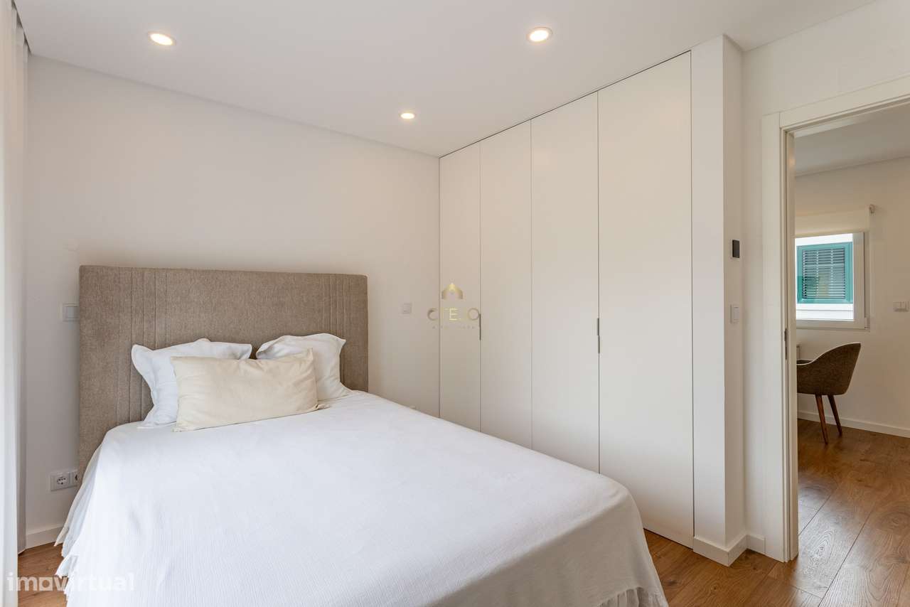 Moradia T2 Moderna com Pátio, Varanda e Chão Radiante – Bairro da Petr-25