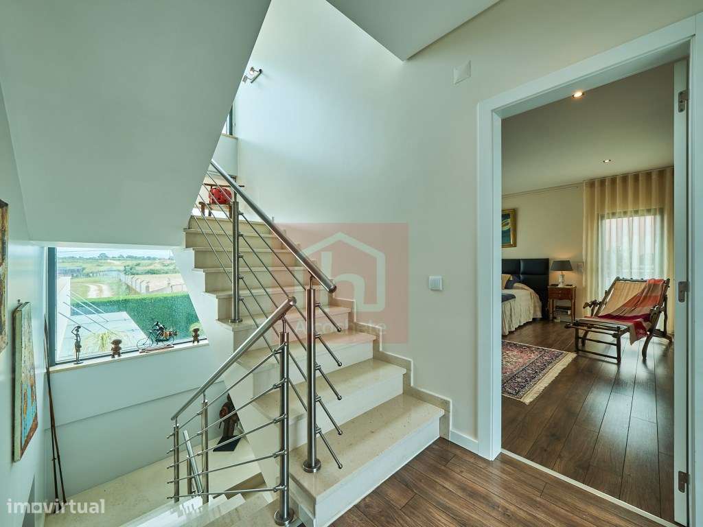 Moradia T4 de Luxo com piscina inserida no condominio privado em Sã...-41