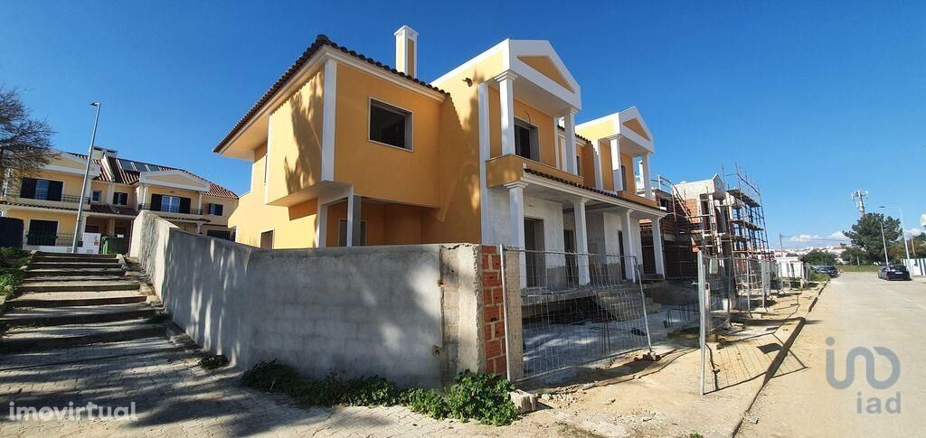 Casa / Villa T4 em Setúbal de 145,00 m2