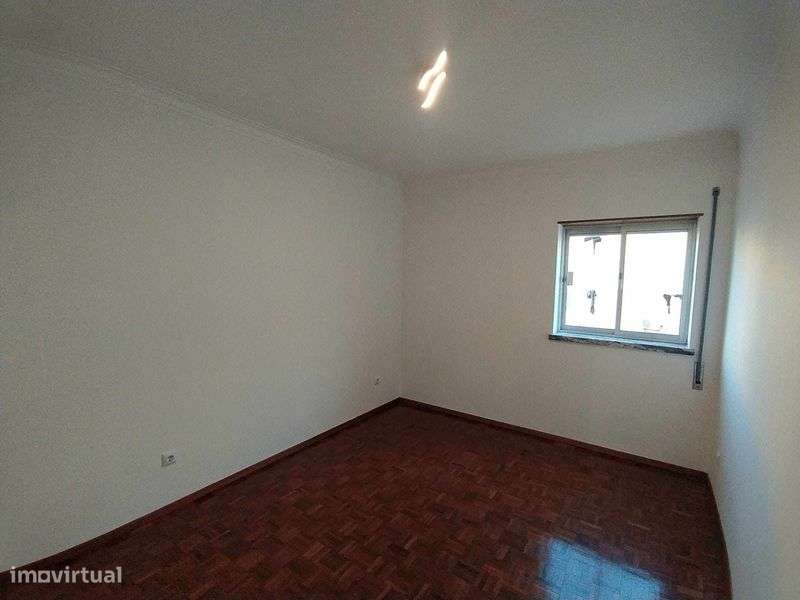 Apartamento T2-Pombal - Grande imagem: 4/8