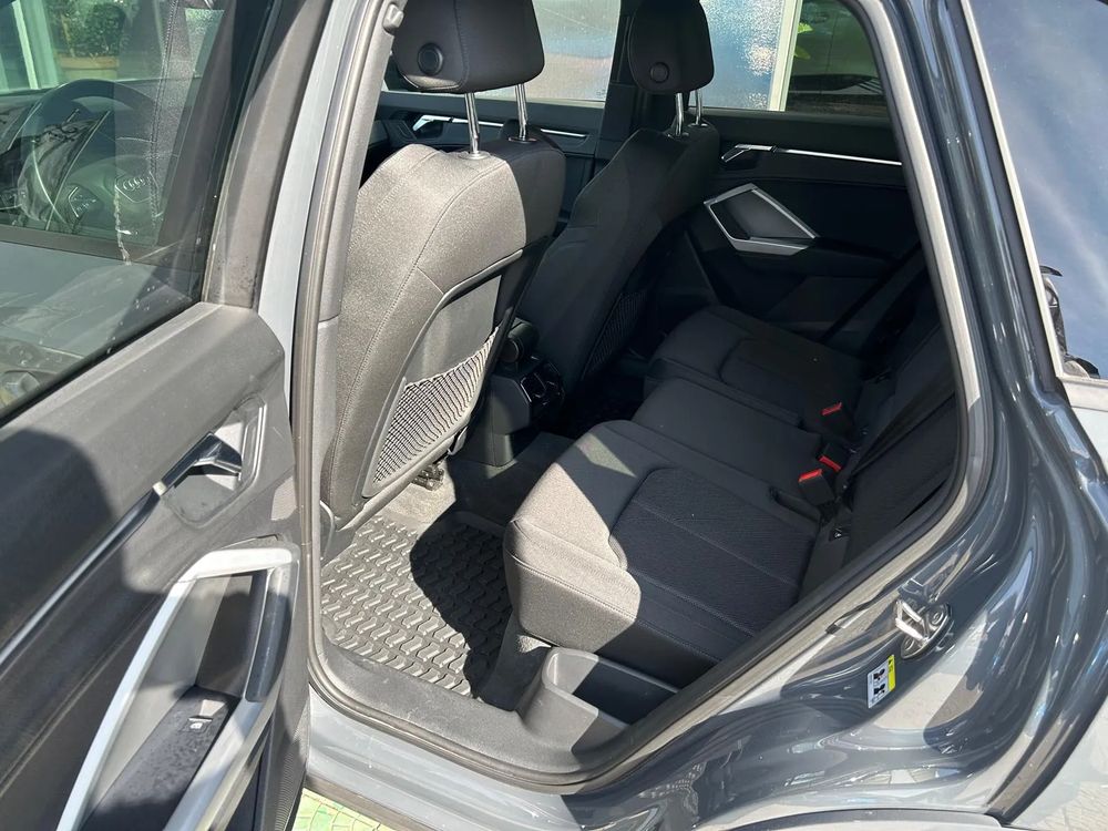 Audi Q3 - foto 8
