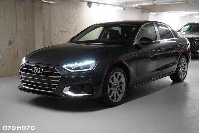 Audi A4 40 TDI Advanced S tronic - 16