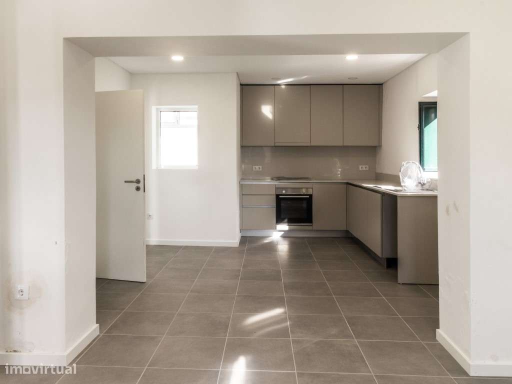 Moradia T2 - Grande imagem: 2/18