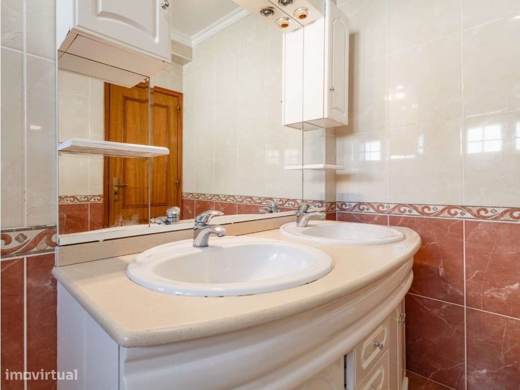 Moradia isolada T4, Figueira da Foz.-24