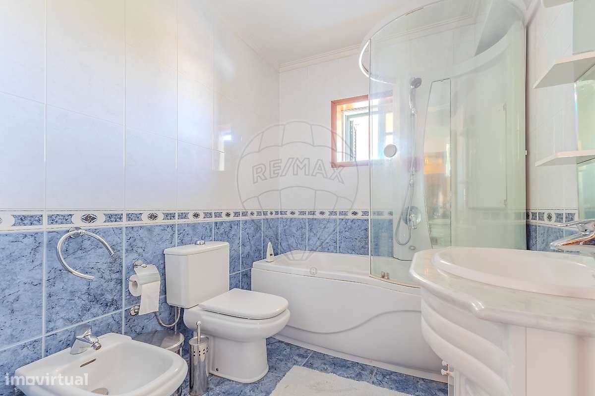 Moradia T4 para venda-19