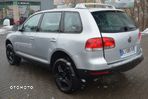 Volkswagen Touareg 3.2 V6 Tiptr - 6