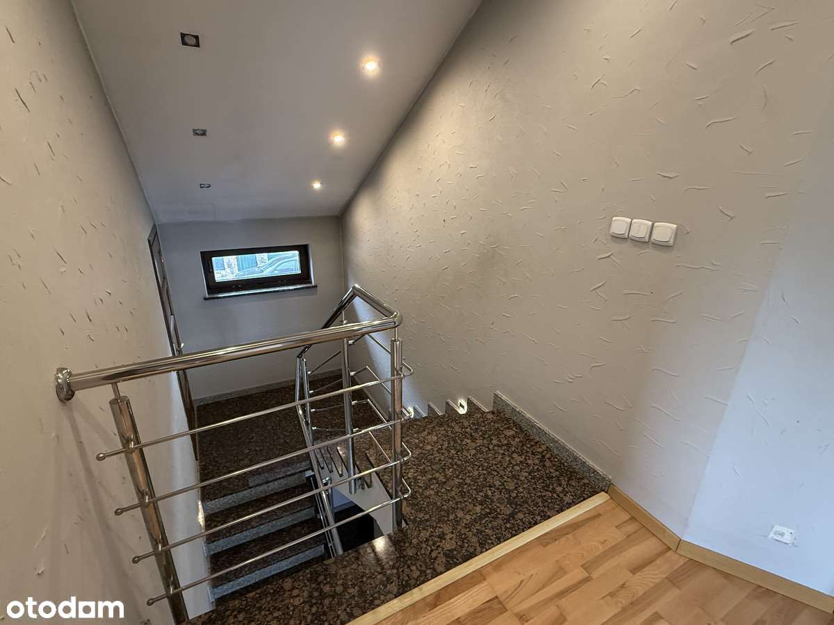 Obniżka Ceny! Dom z Widokiem na Ślężę – Nie Przegap!-9