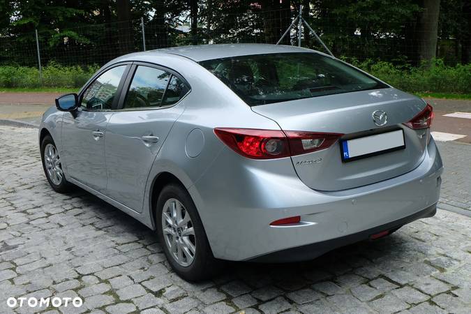 Mazda 3 - 5