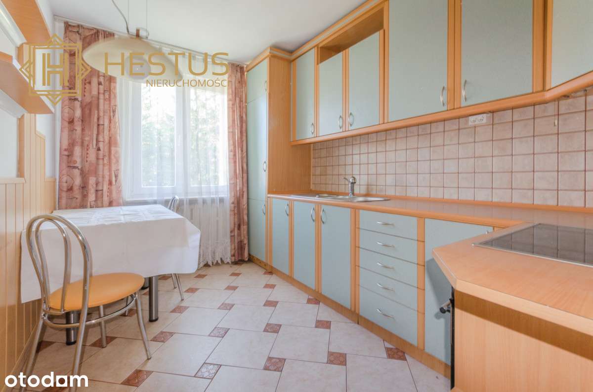 Mieszkanie z centrum miasta na I piętrze - Pełny obrazek: 4/8