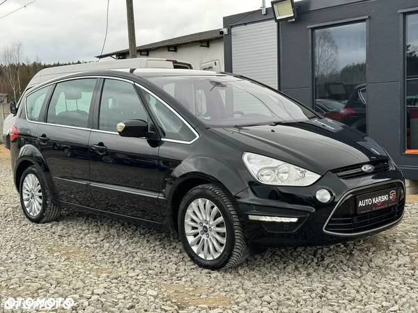 Ford S-Max - 11