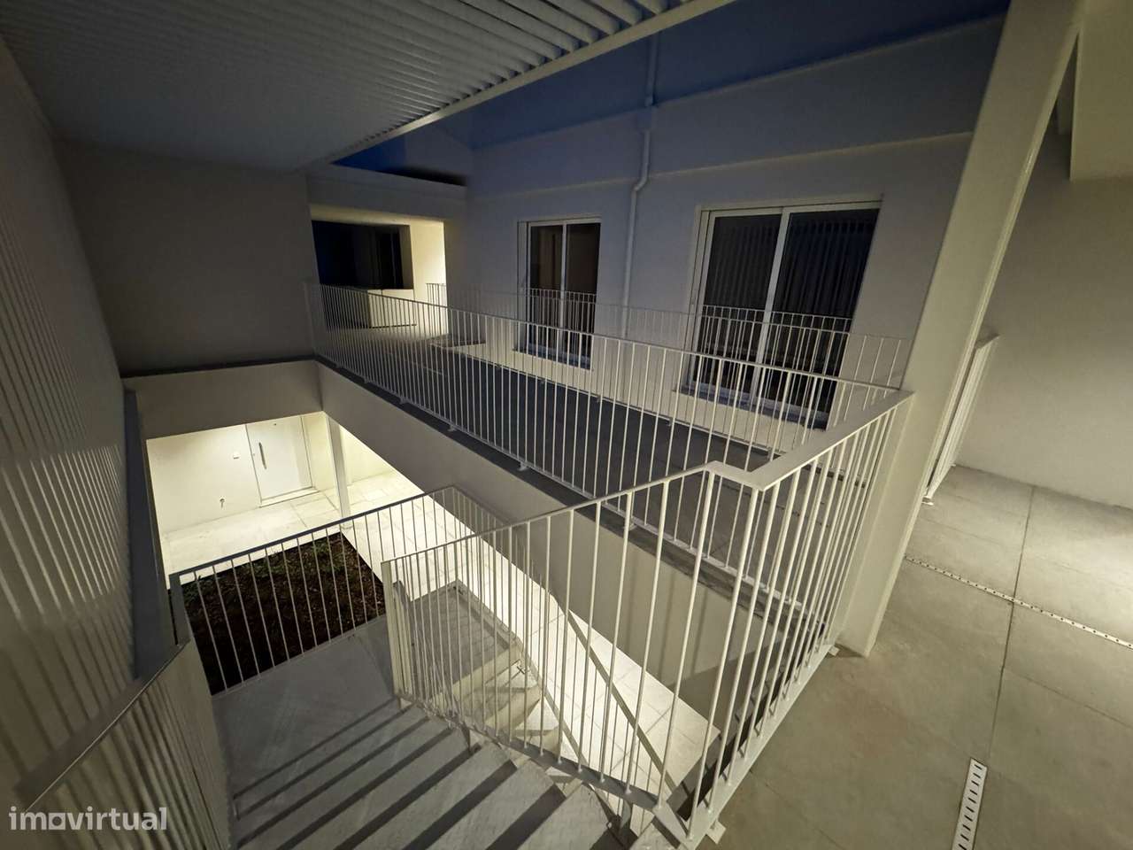 Apartamento T2 - Centro Guimarães-22