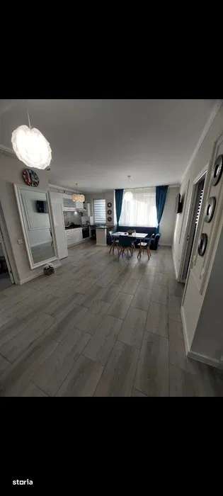 Apartament de vanzare 2 camere , suprafata de 50mp zona :Sesul de sus - Imagine principală: 2/8