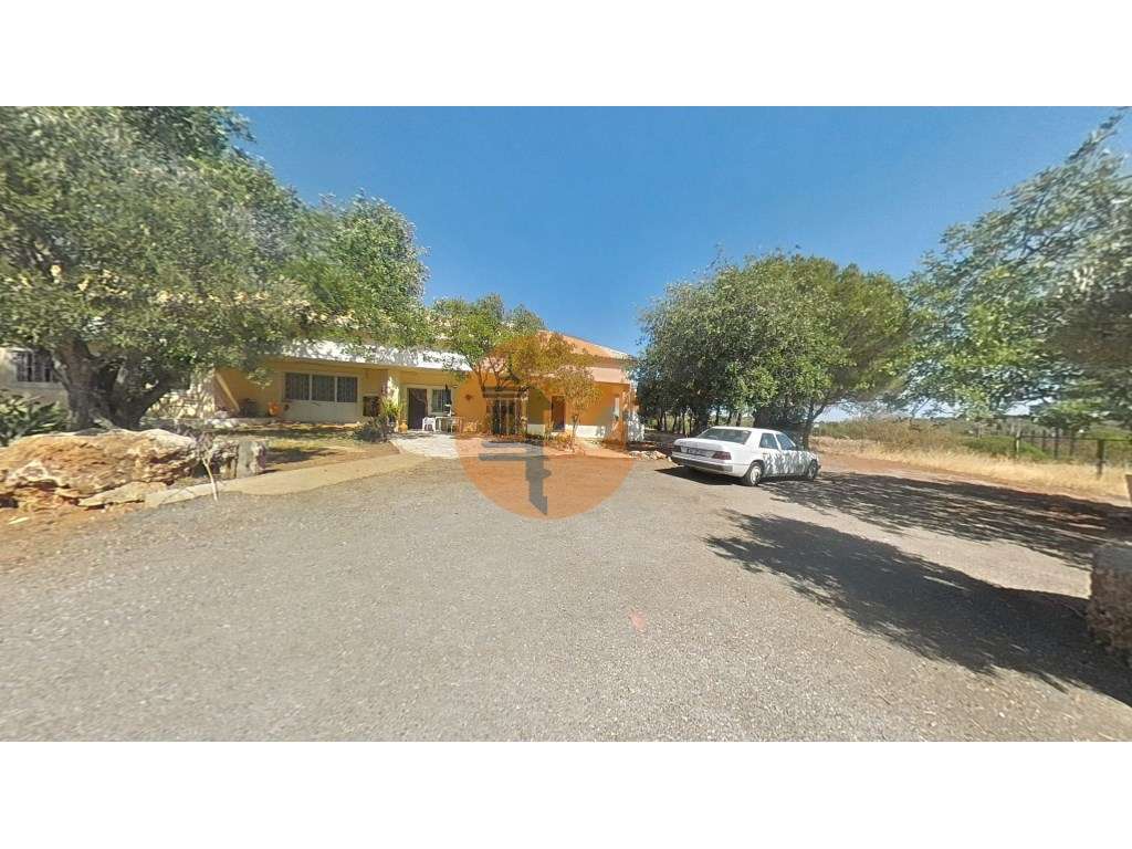 Magnifica Moradia com terreno de grande dimensão !!!-42