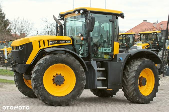 JCB Fastrac 4220 - 1