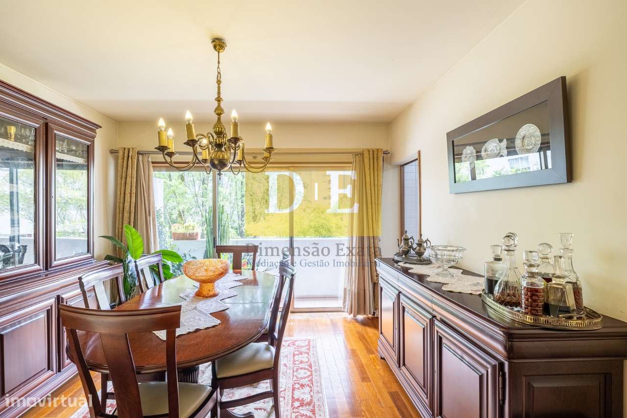 Apartamento T3 em Zona Nobre de Requesende em Ramalde-9
