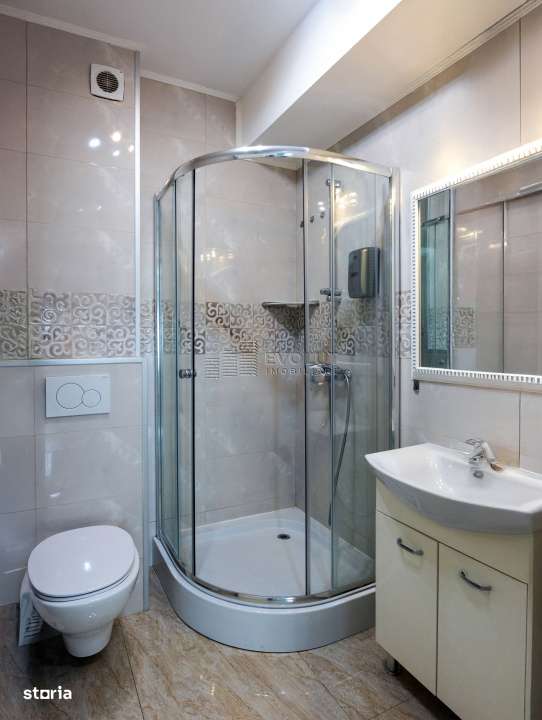 Mamaia Central- apartament 3 camere frontal lac-14