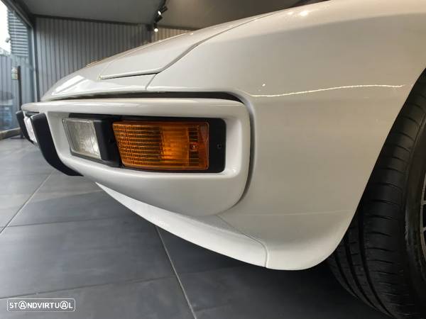 Porsche 924 - 31